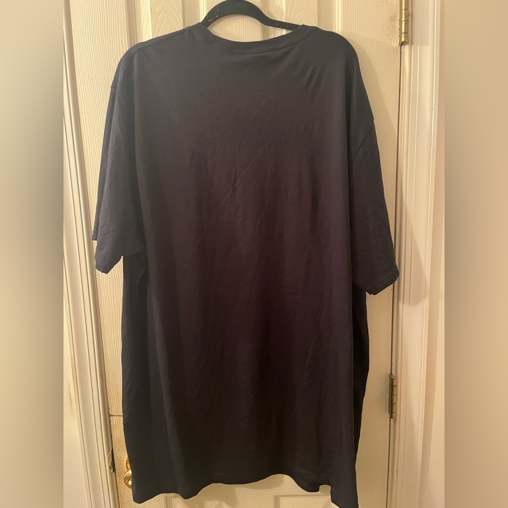 3XLT Unisex Amazon Black Tee with Vibrant Text - Picture 3 of 5